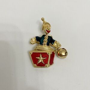 Vintage TRIFARI Clown Trembler Jack in the Box Figural Brooch Pin